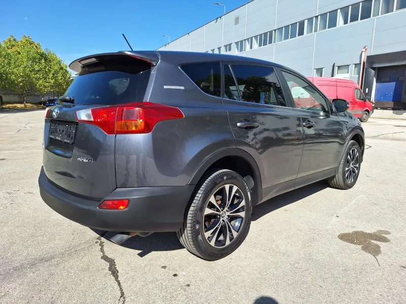 Toyota Rav4 2.0 d4d/Нави Image 3