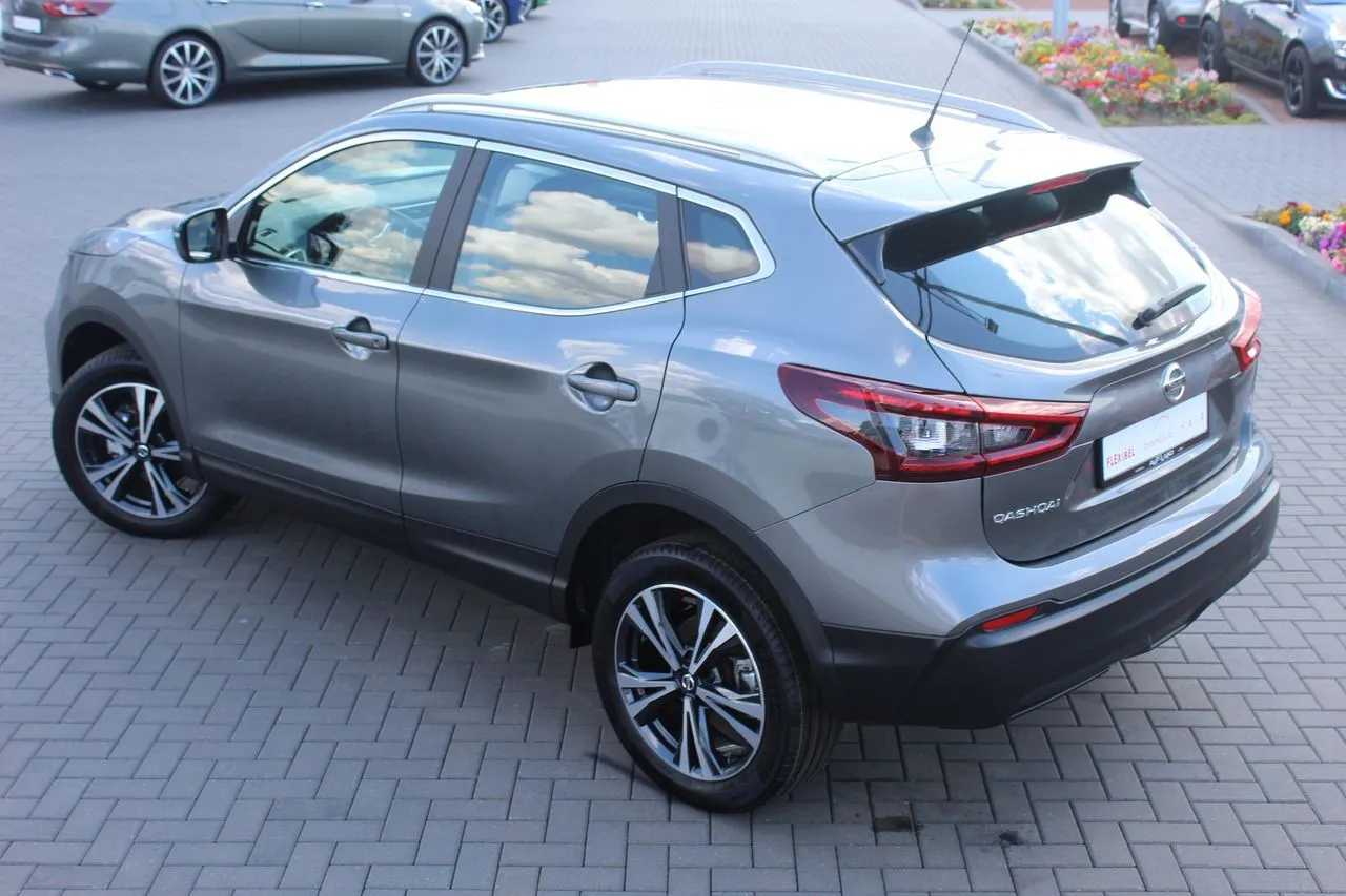 Nissan Qashqai 1.3 DIG-T...  Image 7